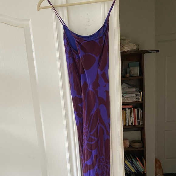 VINCE MIDI SLIP DRESS - Picture 4 of 7